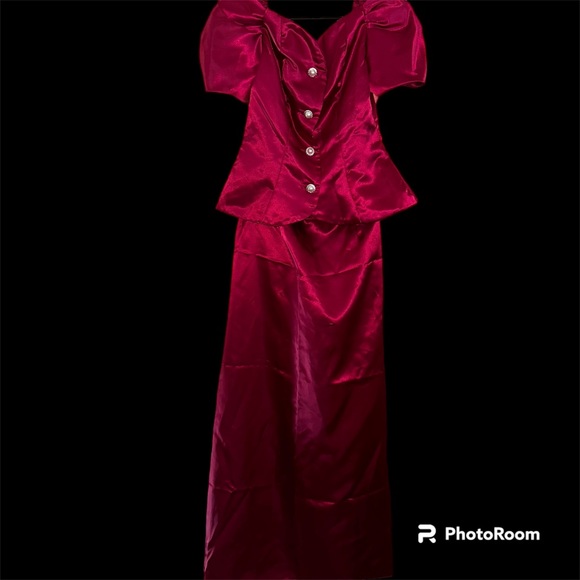 Vintagesatin Pearl 2 piece dress 💕💘💞 - Picture 1 of 3